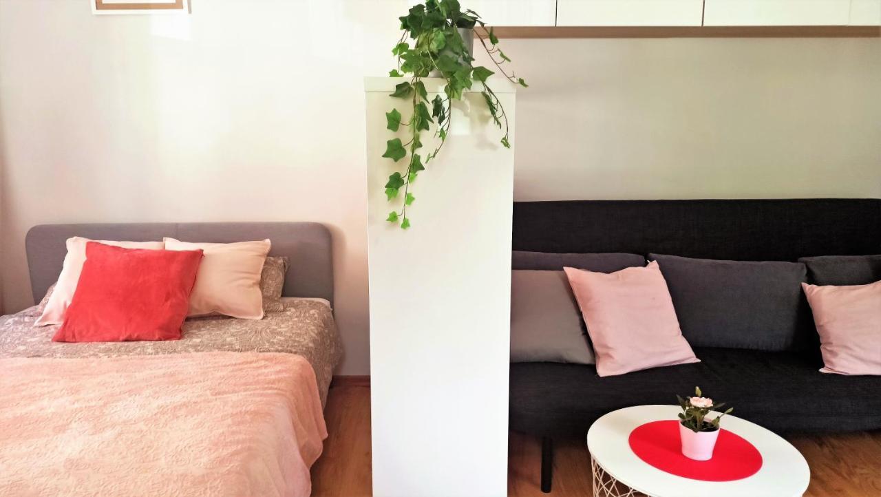 Apartament Malinowy Swietoduska 12 ลูบลิน ภายนอก รูปภาพ